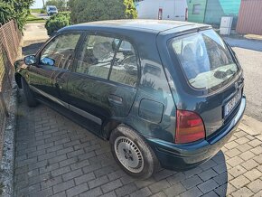 Toyota Starlet 1,3i - 10