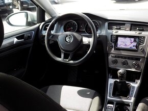 VW Golf 1.2 TSi 77kW Trendline, NAVI - 10