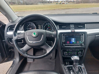 Škoda Superb II kombi 2.0TDi 125kW,DSG,tažné,webasto - 10