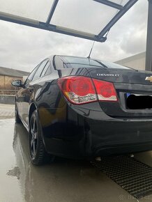 Chevrolet Cruze 1,8 104kW, Automat - 10