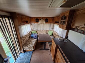 Karavan obytný přívěs s doklady TINY HOUSE - 10