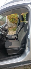 Ford transit Courier, 1,5 tdci 70kW 5 MÍST 2xšoupačky - 10