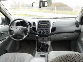 Toyota Hilux DK 2,5 D-4D 4WD City, 88 kW, Klima, 4X4 - 10