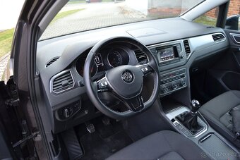 Volkswagen GOLF Sportsvan Lounge 1.2Tsi 81kw řemen rok 2015 - 10