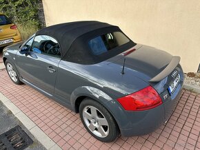 Audi TT, 1.8 turbo kabrio, 110kw, perfektní stav - 10