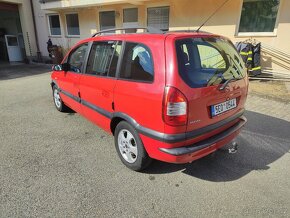 Opel Zafira 2,0Dti 74kw - 10