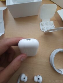 Apple AirPods Pro 2 USB-C - 10