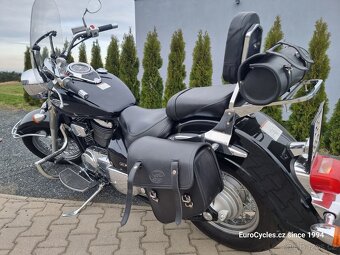 Suzuki Intruder C 800 - 10