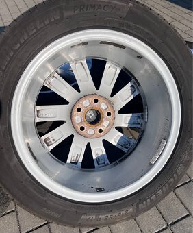 Superb - 17” Stratos + letní 215/55 R17 Michelin - 10