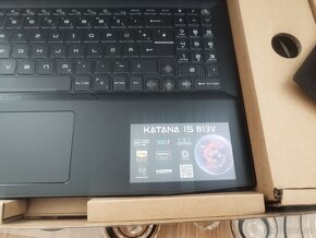 MSI KATAN 15 B13VGK RTX4070.A je vopravdu jako nový - 10