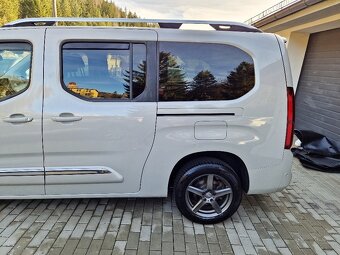 TOYOTA Proace City Verso, 1.5 D (96 kW), 64 tis. km, 7 míst - 10