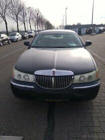 Lincoln Town Car 4.6i V8 150kW r.v.1999 STK 4/25 - 10