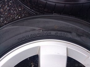 Alu kola  Peugeot 5x108  vč. let. pneu 205/60 R 16 - 10