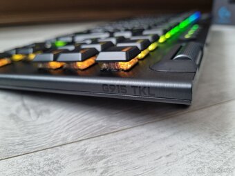 Mechanická klávesnice Logitech G915 TKL GL Tactile - 10