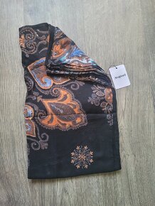 Desigual dámský značkový šátek šála Deva Negro s visačkou - 10