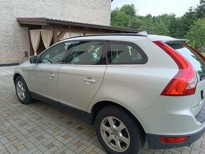 Volvo XC60 2.4D AWD 120kW - 10