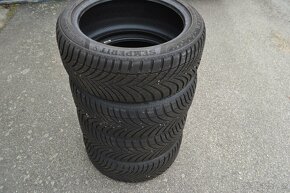 4ks NOVÉ zimní pneu 215/45R17 XL Semprerit Speed-Grip 5 - 10