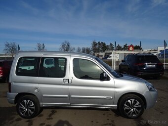 Citroën Berlingo 1.6i 16V 80kW MULTISPACE,ZÁVĚS,KLIMA - 10