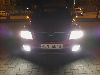 Škoda Octavia II 1,6 MPI - 10