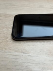 iPhone 11 256GB Black - 10