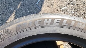 Letní pneu 275/40/19 Michelin - 10