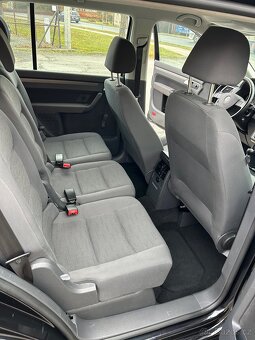 VW TOURAN 1.9 TDi SERVISNÍ KNIHA - 10