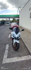 Motorka Honda CBR600 F4J - 10