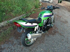 Kawasaki zrx 1100 - 10