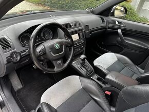 Škoda Octavia RS II 2.0 TDI DSG Facelift Navi Xenony Šíbr - 10