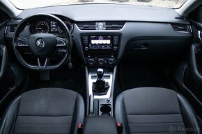 Škoda Octavia Combi 2.0 TDI 110kw - 10