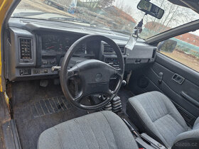 Nissan D21 King Cab - 10