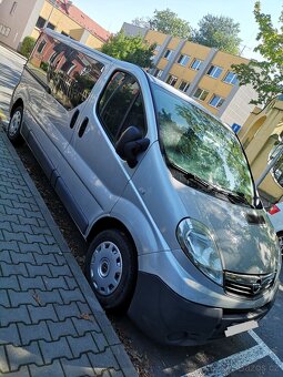 Vivaro 2012 ExtraLong 9 míst 2.0D / jak Renault Trafic Passe - 10