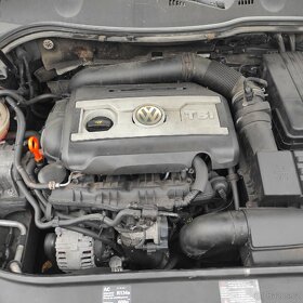 VW Passat 3c 1,8 TSI - 10