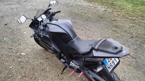 Yamaha YZF-R125 - 10