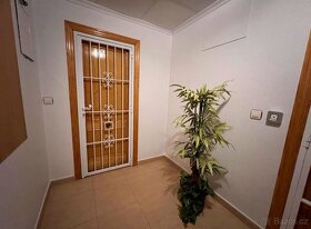 Apartmán s výhledem na bazén Torrevieja, ES - 10