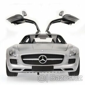 1/18 Mercedes SLS AMG 2010 Minichamps stříbrný - 10