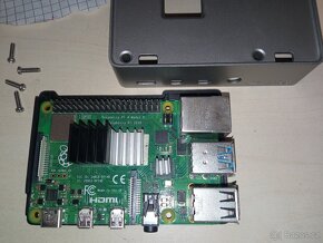 Raspberry Pi 4B 8GB RAM sada flirc - 10