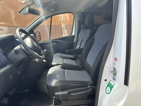 Opel Vivaro 1.6 CDTi 88kW 9míst  serviska - 10