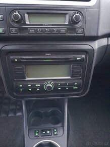 Prodám Škoda Roomster 1.4 63kw benzin  Style - 10