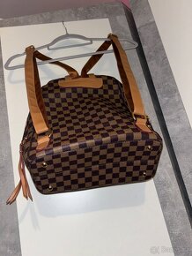 Louis Vuitton batoh - 10