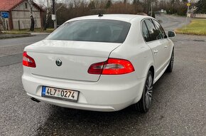 Škoda Superb II 103kw, r.v. 2011, 2 maj, najeto 269, DSG - 10