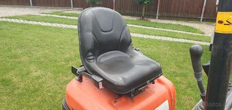 Minibagr Kubota K 008-3 - 10