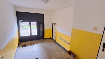 Slunný byt 2+1 (63 m²) s balkonem, klidná lokalita Děčín, be - 10