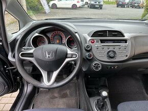 Honda Jazz, 95.000 km, benzín, rok 2011, po servise - 10