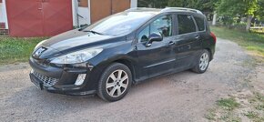 Peugeot 308 SW - 10