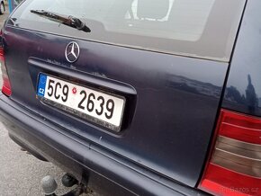 MERCEDES C220CDi - TAŽNÉ - AUTOMAT - 10