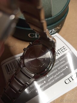 CITIZEN Eco-Drive TITANIUM - 10