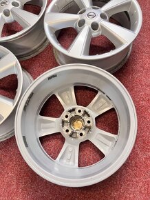 5x114,3 R17 originál alu disky Nissan ET 40 - 10