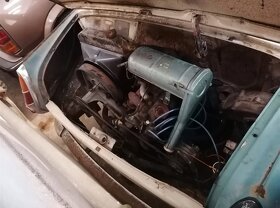 Prodám Škoda 1000MB úzký sloupek 1965 - 10