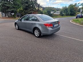 Chevrolet Cruze 2.0 VCDI 110kw rok výroby: 2010 - 10